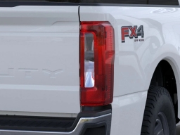 Ford Super Duty F-350 SRW XL 4WD Crew Cab 6.75' Box 2026