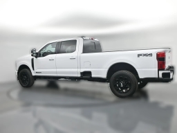 Ford Super Duty F-350 SRW XLT 4WD Crew Cab 8' Box 2026