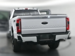 Ford Super Duty F-350 SRW XLT 4WD Crew Cab 8' Box 2026