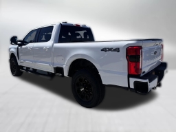 Ford Super Duty F-350 SRW LARIAT 4WD Crew Cab 6.75' Box 2026