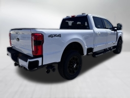 Ford Super Duty F-350 SRW LARIAT 4WD Crew Cab 6.75' Box 2026