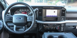Ford Super Duty F-350 SRW XLT 4WD Crew Cab 8' Box 2026