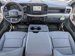 Ford Super Duty F-350 DRW XL 4WD Crew Cab 8' Box 2026