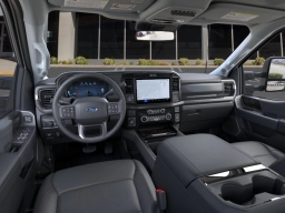 Ford Super Duty F-350 DRW LARIAT 4WD Crew Cab 8' Box 2026