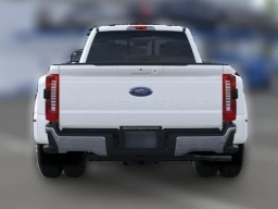 Ford Super Duty F-350 DRW LARIAT 4WD Crew Cab 8' Box 2026