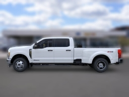 Ford Super Duty F-350 DRW XLT 4WD Crew Cab 8' Box 2026