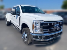 Ford Super Duty F-350 DRW XLT 4WD Crew Cab 8' Box 2026