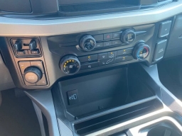 Ford Super Duty F-350 DRW XLT 4WD Crew Cab 8' Box 2026