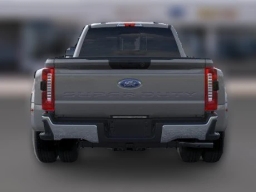 Ford Super Duty F-350 DRW XLT 4WD Crew Cab 8' Box 2026