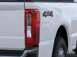 Ford Super Duty F-250 SRW XLT 4WD SuperCab 8' Box 2026