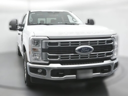 Ford Super Duty F-350 SRW XLT 2WD SuperCab 8' Box 2026