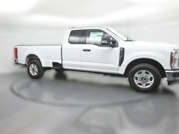 Ford Super Duty F-350 SRW XLT 2WD SuperCab 8' Box 2026