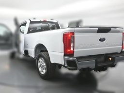 Ford Super Duty F-350 SRW XLT 2WD SuperCab 8' Box 2026