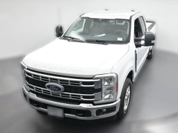 Ford Super Duty F-350 SRW XLT 2WD SuperCab 8' Box 2026