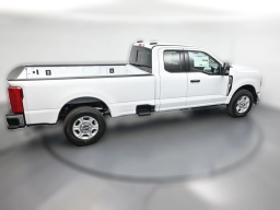 Ford Super Duty F-350 SRW XLT 2WD SuperCab 8' Box 2026