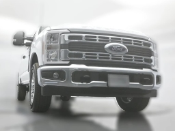 Ford Super Duty F-350 SRW XLT 2WD SuperCab 8' Box 2026