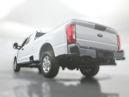 Ford Super Duty F-350 SRW XLT 2WD SuperCab 8' Box 2026