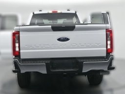 Ford Super Duty F-350 SRW XLT 2WD SuperCab 8' Box 2026