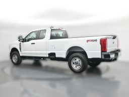 Ford Super Duty F-350 SRW XL 4WD SuperCab 8' Box 2026
