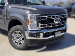 Ford Super Duty F-350 SRW XLT 4WD SuperCab 8' Box 2025