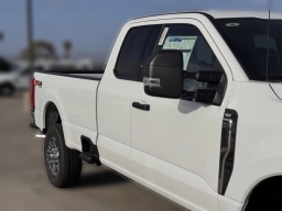Ford Super Duty F-350 SRW XLT 4WD SuperCab 8' Box 2025