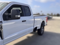 Ford Super Duty F-350 SRW XLT 4WD SuperCab 8' Box 2025