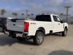 Ford Super Duty F-350 SRW XLT 4WD SuperCab 8' Box 2025
