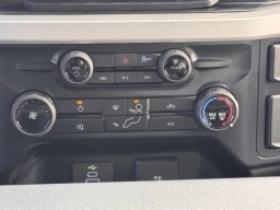 Ford Super Duty F-350 SRW XLT 4WD SuperCab 8' Box 2025