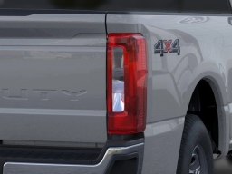 Ford Super Duty F-250 SRW XL 4WD Reg Cab 8' Box 2026