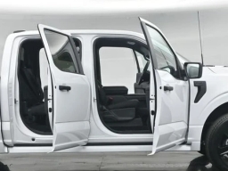Ford F-150 STX 4WD SuperCrew 5.5' Box 2026