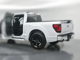 Ford F-150 STX 4WD SuperCrew 5.5' Box 2026