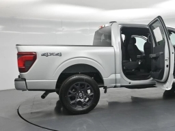 Ford F-150 STX 4WD SuperCrew 5.5' Box 2026