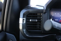 Ford F-150 STX 4WD SuperCrew 5.5' Box 2026
