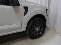 Ford F-150 STX 4WD SuperCrew 5.5' Box 2026