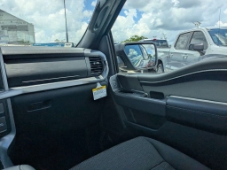 Ford F-150 XLT 2WD SuperCrew 5.5' Box 2026