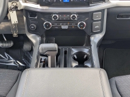 Ford F-150 XLT 2WD SuperCrew 5.5' Box 2026