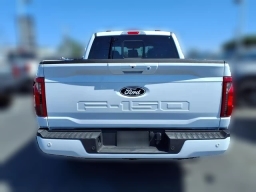 Ford F-150 XLT 2WD SuperCrew 5.5' Box 2026