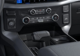 Ford F-150 XLT 4WD SuperCrew 5.5' Box 2026
