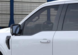 Ford F-150 XLT 4WD SuperCrew 5.5' Box 2026