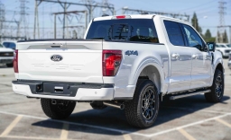Ford F-150 XLT 4WD SuperCrew 5.5' Box 2026