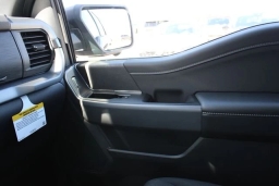 Ford F-150 XLT 4WD SuperCrew 5.5' Box 2026