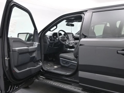 Ford F-150 XLT 4WD SuperCrew 5.5' Box 2026
