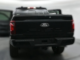 Ford F-150 XLT 4WD SuperCrew 5.5' Box 2026