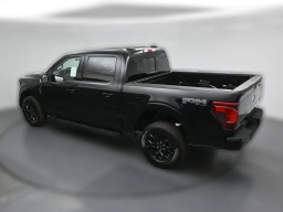Ford F-150 XLT 4WD SuperCrew 5.5' Box 2026