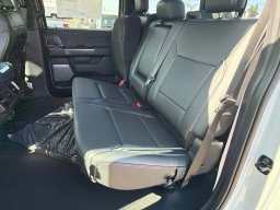 Ford F-150 LARIAT 2WD SuperCrew 5.5' Box 2026
