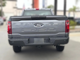 Ford F-150 XL 2WD SuperCab 6.5' Box 2026