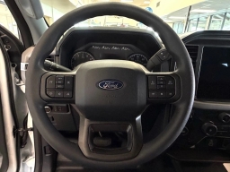 Ford F-150 XL 2WD SuperCab 6.5' Box 2026