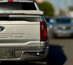Ford F-150 XL 2WD SuperCab 6.5' Box 2026
