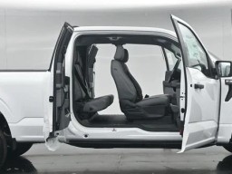 Ford F-150 XL 4WD SuperCab 6.5' Box 2026