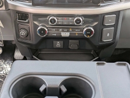 Ford F-150 XLT 2WD SuperCab 6.5' Box 2026